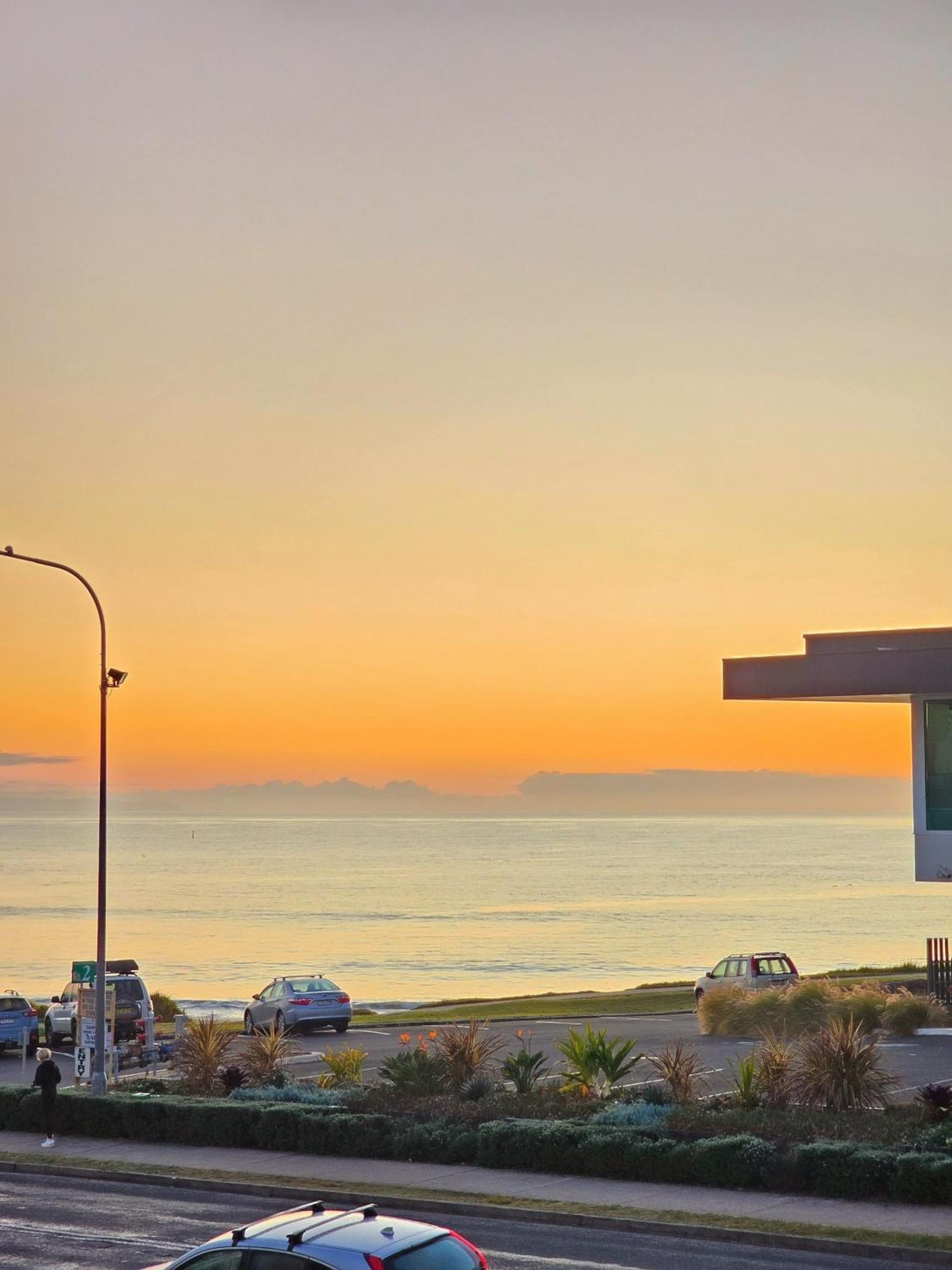 Shores And Conference Centre 4*